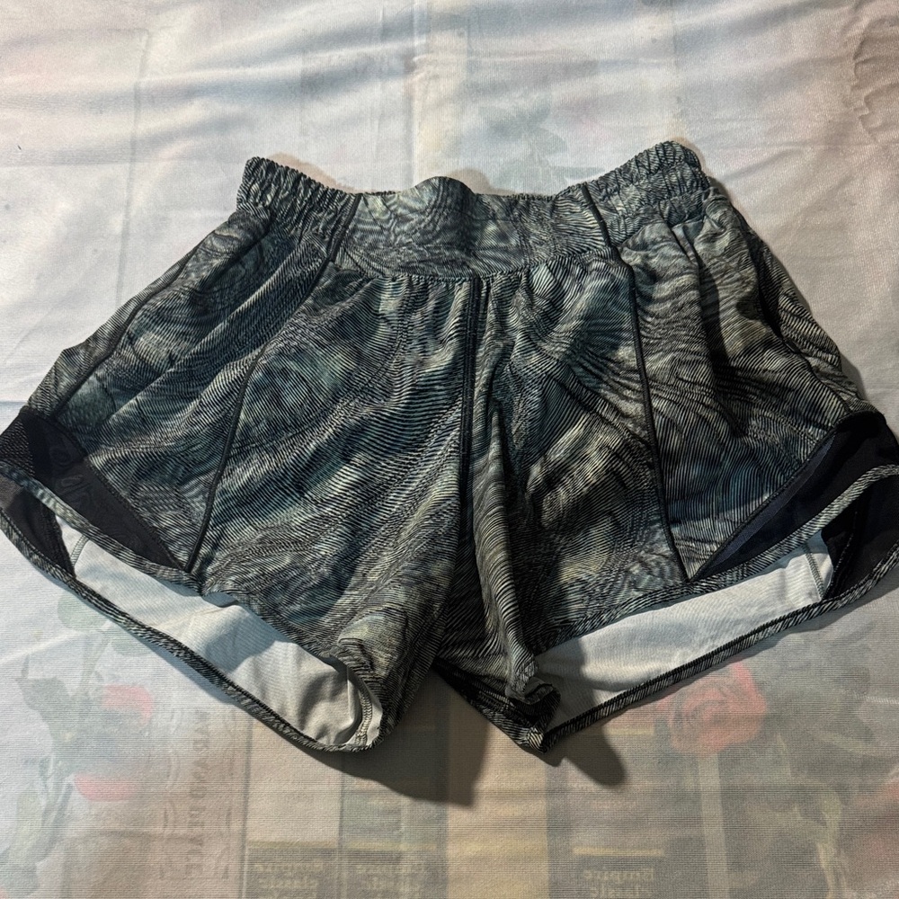 lululemon athletica Women's Black and Gray Athletic Shorts